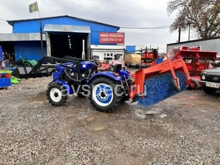 Коммунальная подметальная щетка