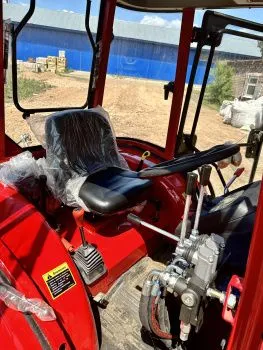 Минитрактор Dongfeng DF-244 G2 с кабиной, КУН и отвалом